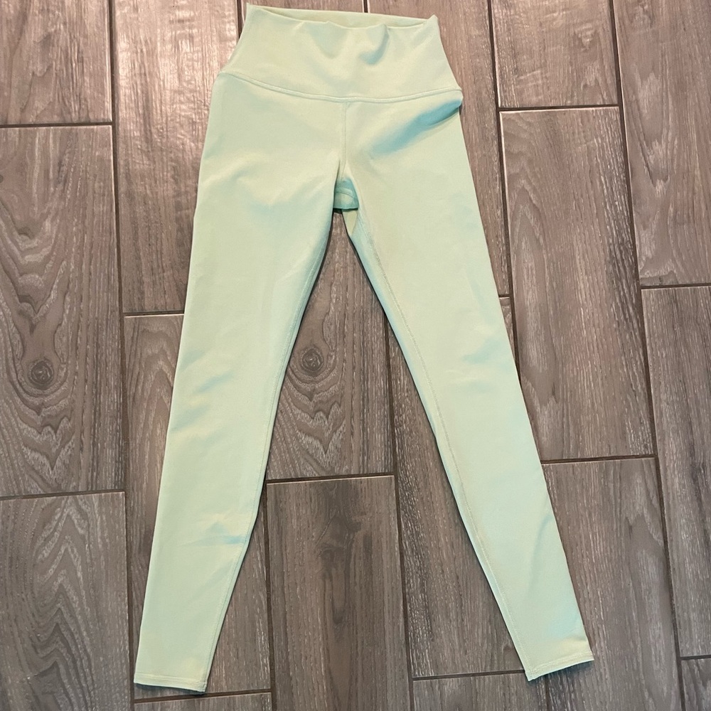 High-Waist Airbrush Legging